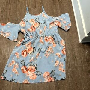 Floral off shoulder dress size XL